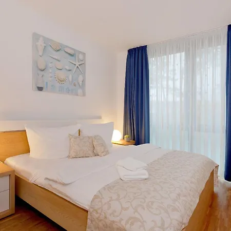 Strandburg App 3 Apartman *